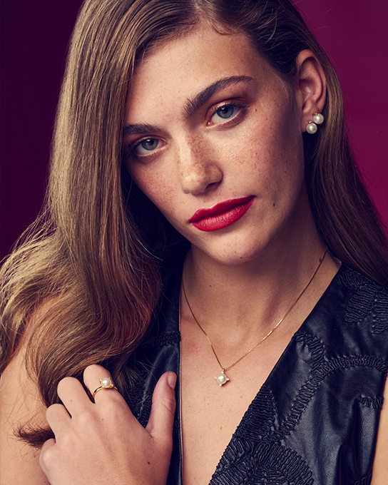 Inglessis Collection