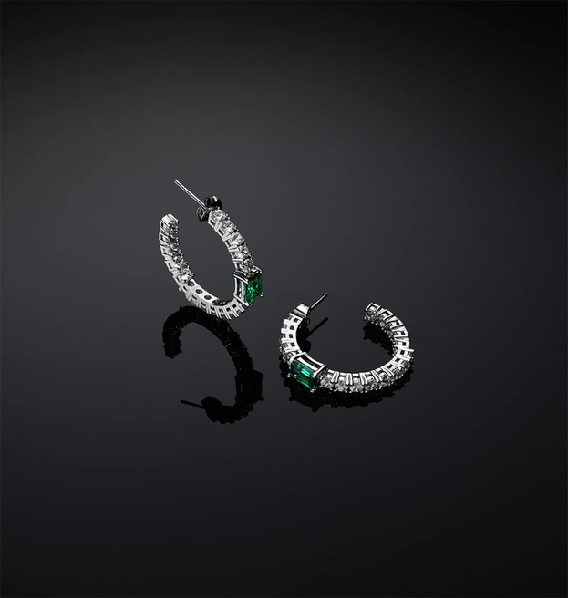 CHIARA FERRAGNI EMERALD HOOP EARRINGS