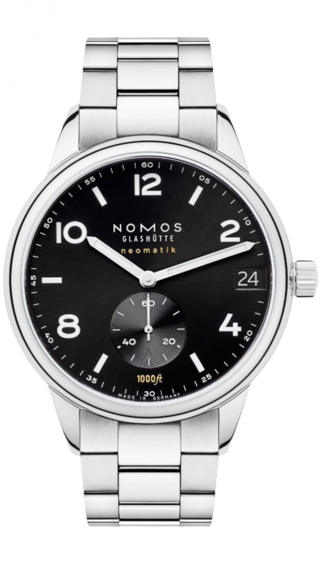 NOMOS Glashütte CLUB SPORT NEOMATIK 42 DATE BLACK 42mm automatic