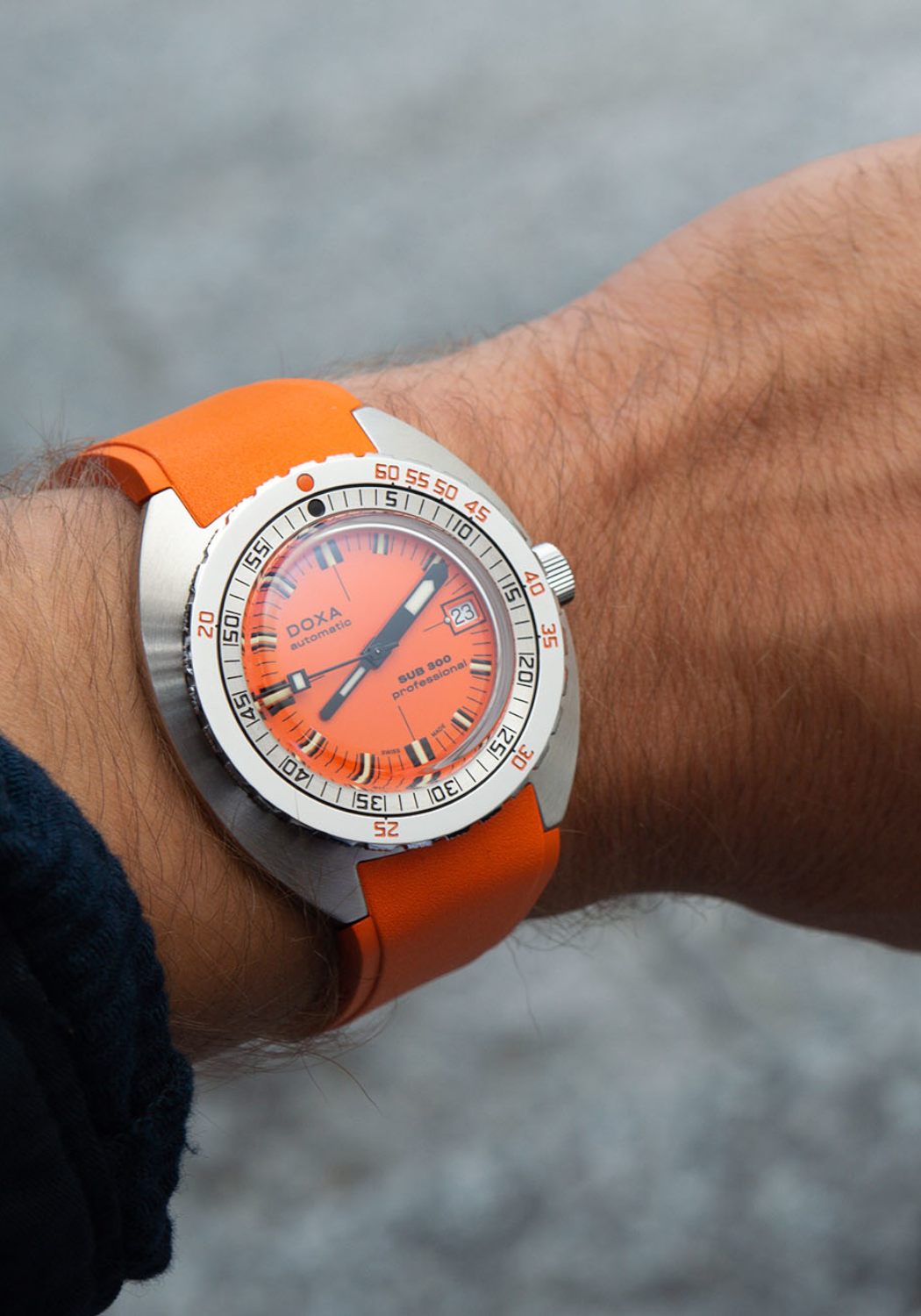DOXA SUB 300
